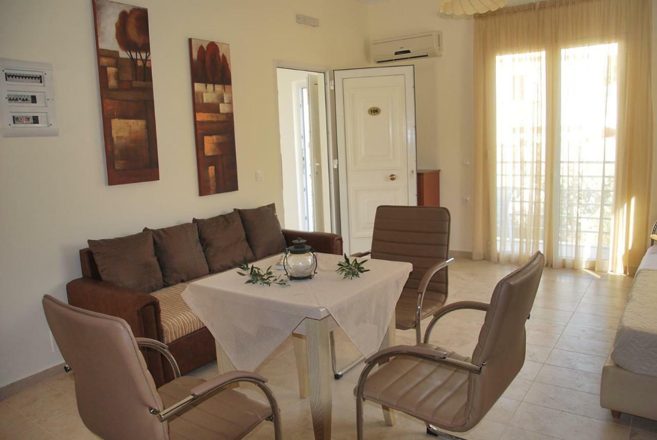 Laskas Apartment สตาลีดา ภายนอก รูปภาพ